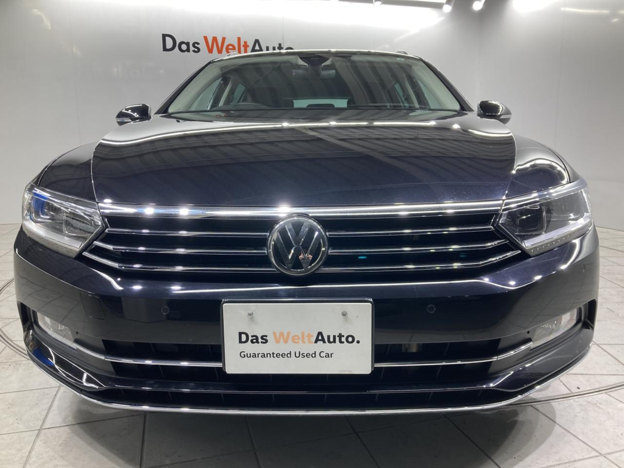 Volkswagen Passat Variant TDI Elegance Line Diesel Turbo Power Steering (Deep Black Pearl Effect) — photo 9