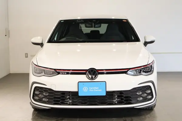 2022 Volkswagen Golf — photo 3