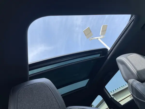 2021 Peugeot 5008 — photo 2