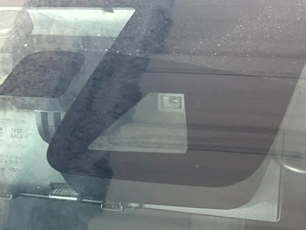 2020 Toyota Hilux — photo 2