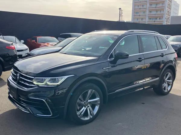Volkswagen Tiguan TSI 4Motion R-Line 4WD Right-Hand Drive