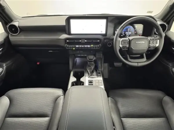 2025 Land Cruiser 250 — photo 2