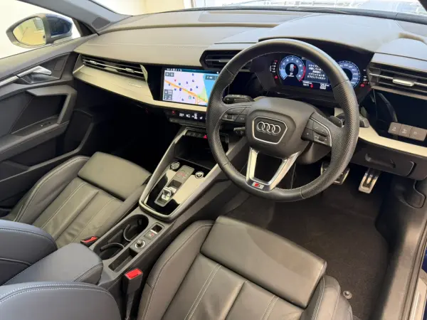 Audi A3 Sportback 40 TFSI Quattro S line 4WD Convenience & Assistance Package Navigation Package Luxury Package/S line Plus Package Smartphone Interface TV Leather & Seat Heater Ambient Lighting Power Seat Side Assist — photo 8