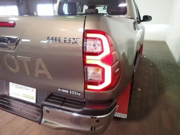 Toyota Hilux 2.4 Z Diesel Turbo 4WD — photo 9