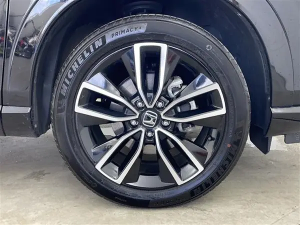 Honda Vezel 1.5 e:HEV Z Play Package 4WD Genuine 9-inch Navi Honda Sensing ETC2.0 (Black Metallic) — photo 9