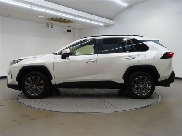 2023 Toyota  Rav4 — photo 3