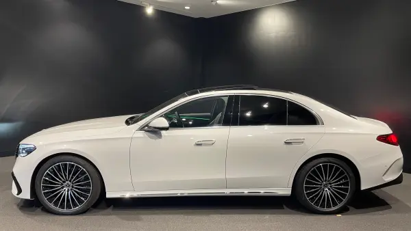 2025 Mercedes E Class — photo 2