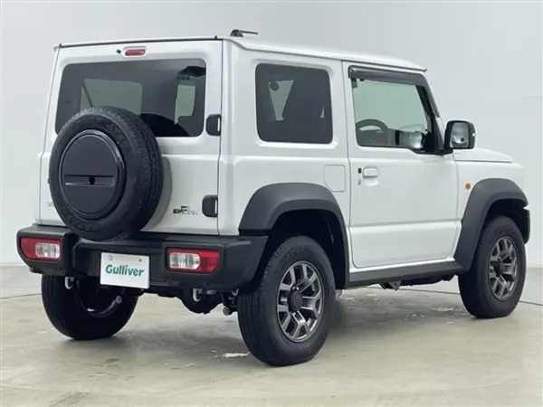 Suzuki Jimny Sierra 1.5 JC 4WD with Aftermarket Display Audio, Cold Area Spec, ETC (White Pearl) — photo 9