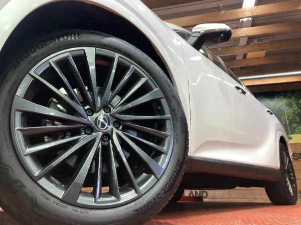 Lexus RX 350h Version L — photo 9