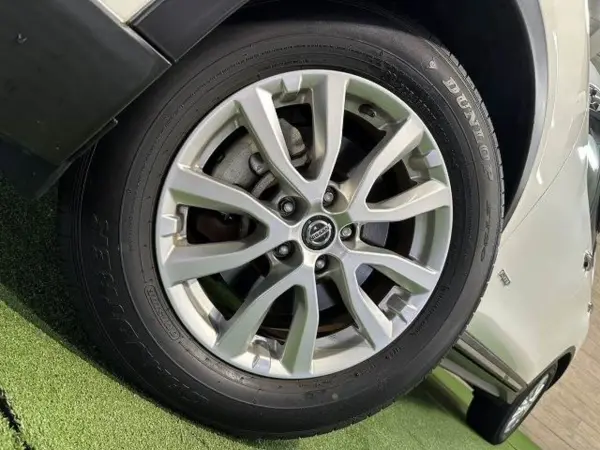 Nissan X-Trail 2.0 20Xi Hybrid 4WD — photo 9