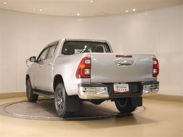 2021 Toyota Hilux — photo 3
