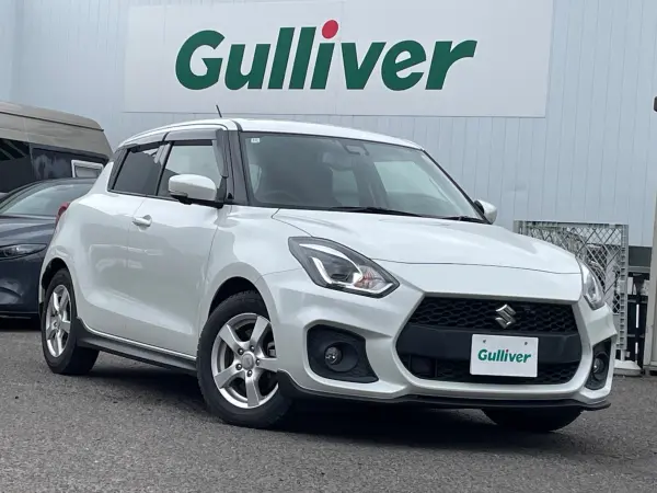 2020 Suzuki Swift — photo 1