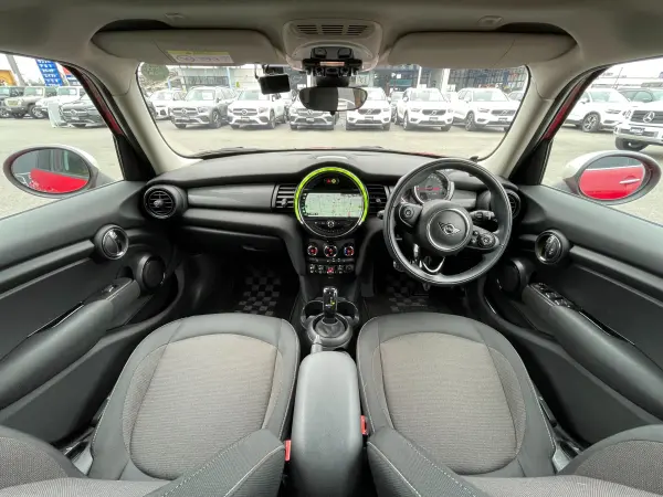 2019 Mini Cooper — photo 2