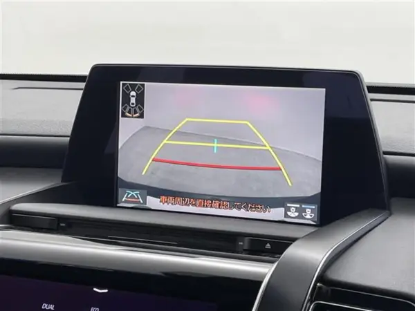 2019 Toyota Crown — photo 3