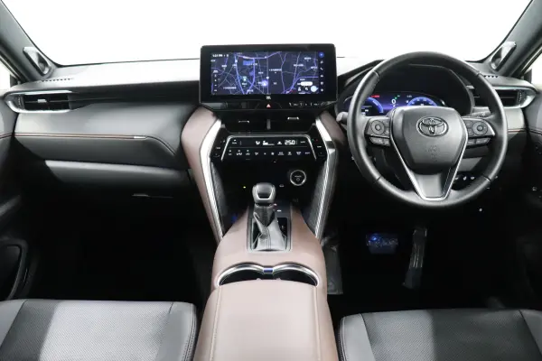 2024 Toyota Harrier — photo 3