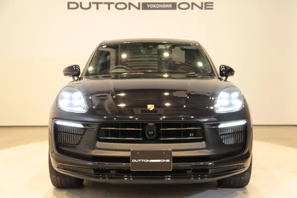 Porsche Macan GTS PDK 4WD Sport Chrono Package Sports Exhaust 360 Camera 21-inch AW Power Tailgate ACC Traffic Jam Assist (Jet Black Metallic) — photo 7