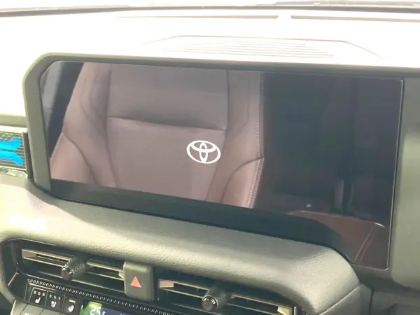 Toyota Land Cruiser 250 2.8 ZX Diesel Turbo 4WD — photo 7