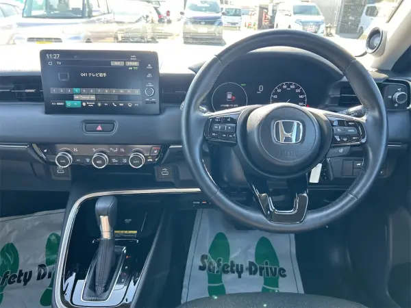 Honda Vezel 1.5 e:HEV Z 4WD — photo 8