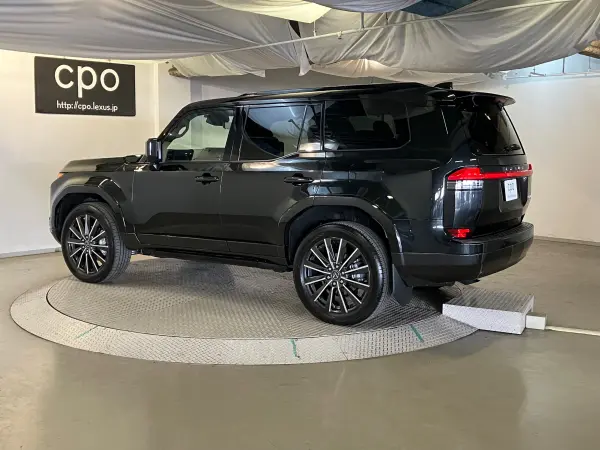 Lexus GX550 Version L 4WD Certified Used Car 2-Year Warranty / Mark Levinson / Digital Inner Mirror / Panoramic Roof (Graphite Black Glass Flake) — photo 7