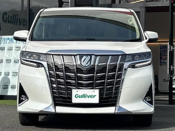 Toyota Alphard Hybrid 2.5 G F Package E-Four 4WD 1 Owner SR Collision Mitigation Triple-beam LED Dual Power (White Pearl) — photo 8