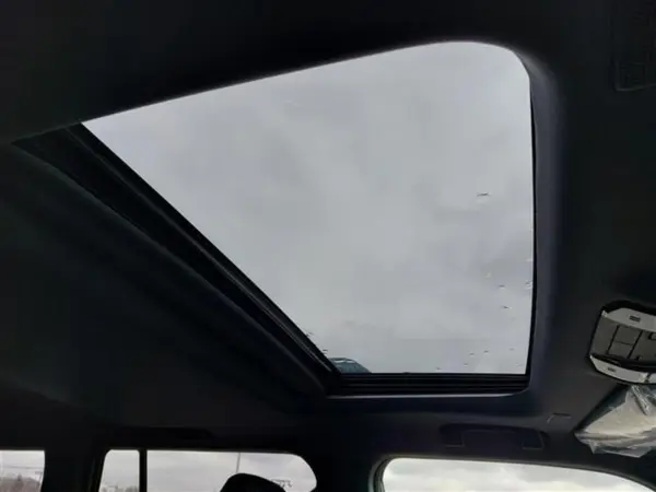 2025 Land Cruiser 250 — photo 2