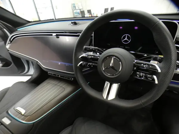 Mercedes-Benz E-Class Wagon E300 Exclusive AMG Line Package (ISG equipped model) MP202401 Leather EXC & Digital Interior PKG New Warranty Current Non-smoker 1 Owner Black Leather Panoramic SR Navigation TV All-round Camera MBUX Superscreen 3D Cockpit Heated/Cooled Seats Digital Light AMG 20AW (Hi-Tech Silver) — photo 7