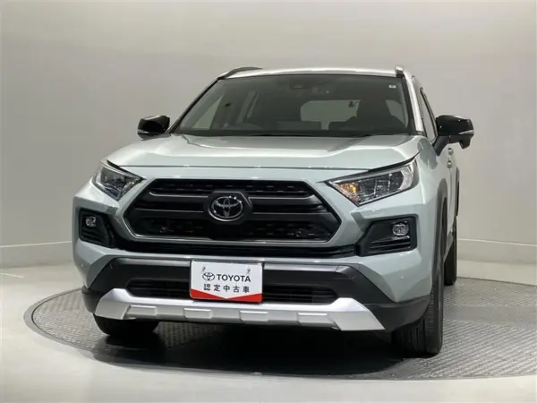 2022 Toyota  Rav4 — photo 2