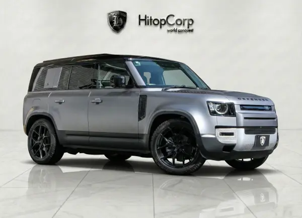 Land Rover Defender 110 Isner Dark Edition 4WD Black Exterior Pack/Sliding Panoramic Roof/12-way Power Front Seats/Meridian Sound System/Satin Protection Film/Vossen 22-inch Alloy Wheels (Eiger Grey Metallic)