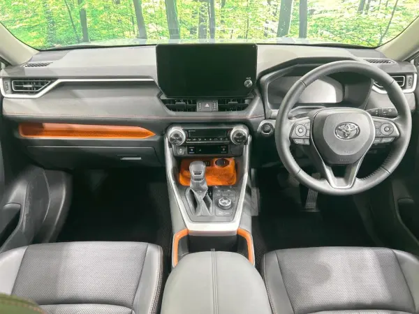 2025 Toyota  Rav4 — photo 2