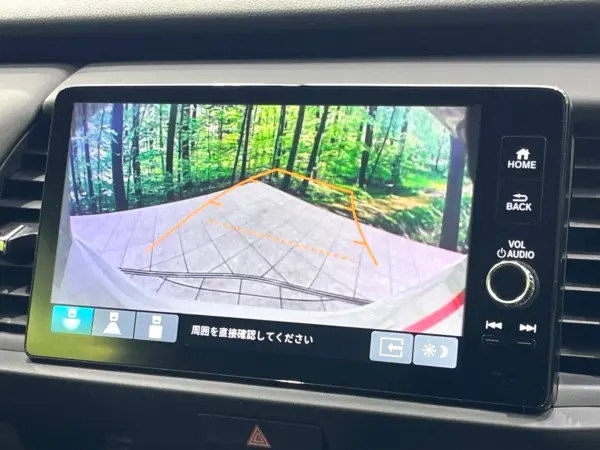 Honda Fit 1.5 e:HEV Home, Late Model, Non-Smoking, Genuine 9-inch Navi, Backup Camera, Front/Rear Dashcam, ETC, Honda Sensing, Smart Key, LED Headlights, Auto High Beam, Auto Lights, Auto Air Conditioning, Bluetooth (Platinum White Pearl) — photo 7