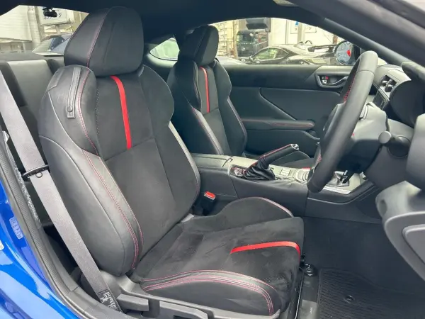 Subaru BRZ 2.4 S 6-Speed MT STI Aero Package SD Navigation Rear Vehicle Detection Backup Camera Seat Heater Smart Key Drive Recorder LED Headlights Genuine 18-inch Alloy Wheels Non-Smoking Car — photo 7