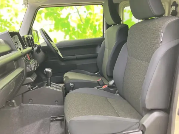 Suzuki Jimny Sierra 1.5 JC 4WD — photo 8