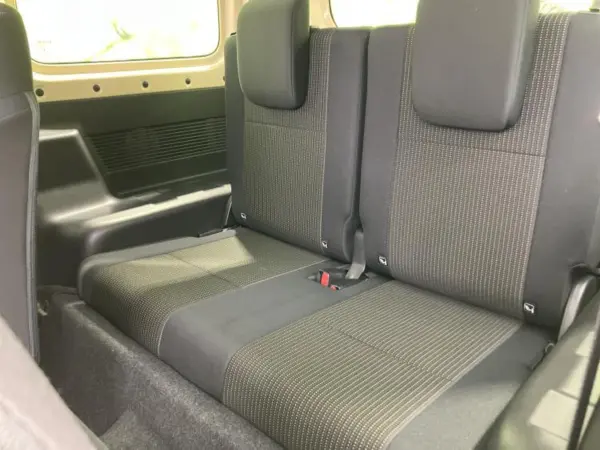 Suzuki Jimny Sierra 1.5 JC 4WD — photo 9