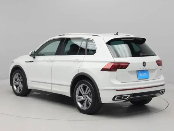Volkswagen Tiguan TSI 4Motion R-Line 4WD Certified Used Car Leather Seats Seat Heater (Driver/Passenger/Rear Left and Right) Power Seat IQ Light Around View Camera Digital Meter Power Tailgate Genuine Navigation Carplay Travel Assist (White) — photo 8