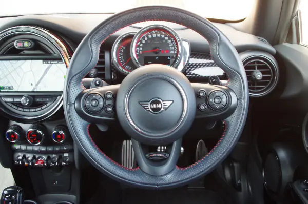 Mini Mini John Cooper Works 3-door One Owner Car! Black/Red Half Leather Seats Adaptive Cruise Control Intelligent Safety Pepper Package HUD PDC Comfort Access Backup Camera iDrive Navigation ETC Seat Heater (Midnight Black) — photo 7