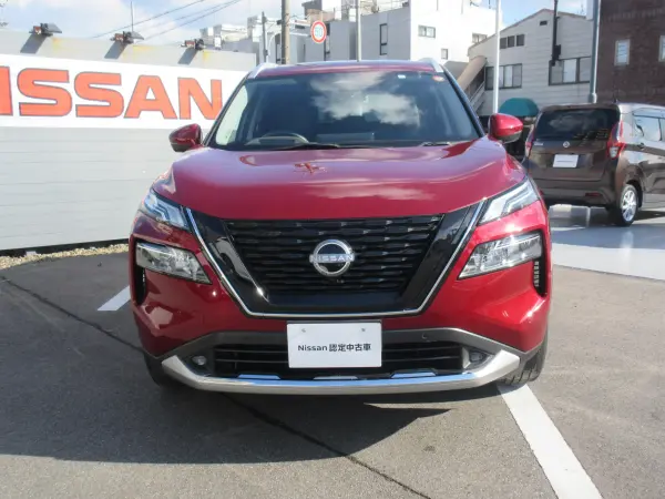 2023 Nissan Xtrail — photo 2