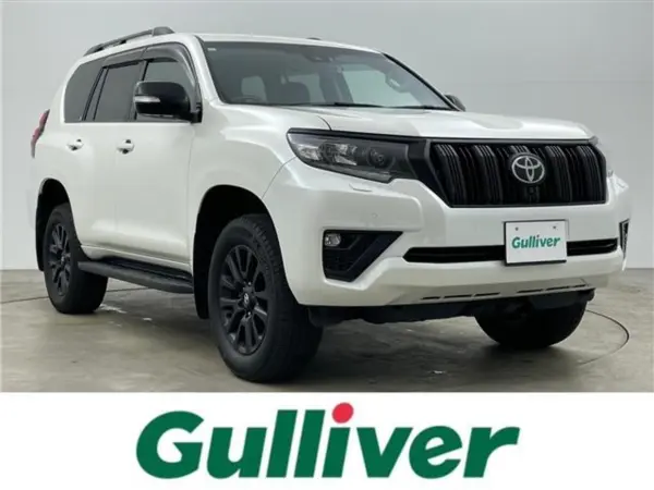Toyota Land Cruiser Prado 2.7 TX L Package Matte Black Edition 4WD with Genuine 9-inch Navi, Sunroof, Roof Rails, Panoramic View Monitor, LED Headlights, Built-in ETC2.0, Seat Heater, Ventilation, Auto High Beam, Power Seats, Collision Mitigation Braking, Drive Recorder (White Pearl Crystal Shine:070)