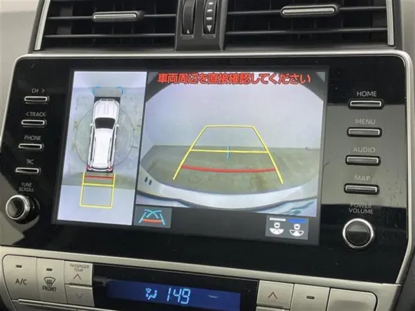 Toyota Land Cruiser Prado 2.7 TX L Package Matte Black Edition 4WD with Genuine 9-inch Navi, Sunroof, Roof Rails, Panoramic View Monitor, LED Headlights, Built-in ETC2.0, Seat Heater, Ventilation, Auto High Beam, Power Seats, Collision Mitigation Braking, Drive Recorder (White Pearl Crystal Shine:070) — photo 7