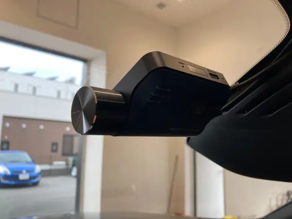 Volvo XC40 B4 AWD Inscription 4WD Brown Leather Seats Seat Heater Genuine Navigation Full-Seg TV USB Bluetooth ETC Lane Keep Aid Road Sign Information Driver Alert High Beam Assist Park Assist Cross Traffic (Pebble Grey Metallic) — photo 7