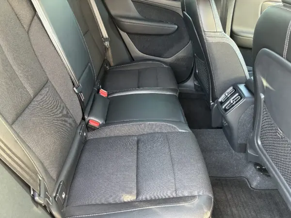 Volvo XC40 T4 Momentum — photo 7