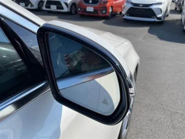 Mercedes-Benz E-Class Wagon E220d Avantgarde AMG Line Diesel Turbo — photo 9