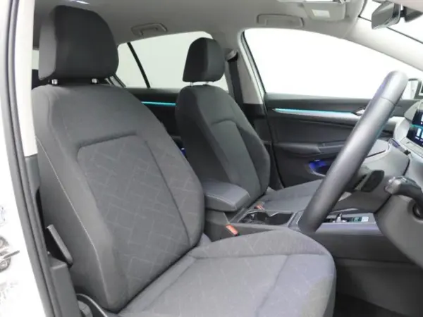 Volkswagen Golf TDI Active Advance Platinum Edition Diesel Turbo Certified Used Car — photo 8