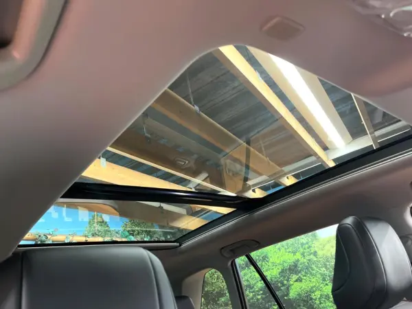 2026 Toyota  Rav4 — photo 3