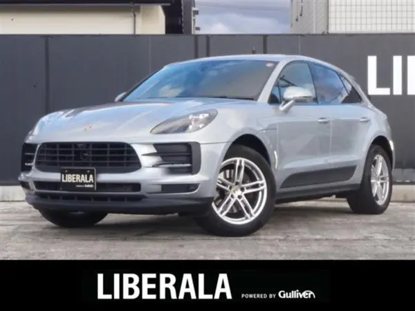 Porsche Macan PDK 4WD One Owner Porsche Active Safe Lane Assist Side Assist ACC Sport Chrono Package Entry & Drive PCM Navigation 360 Camera PASM Panorama SR Black Leather Seats Seat Heater 14-Way Power Seats (Silver) — thumbnail 1