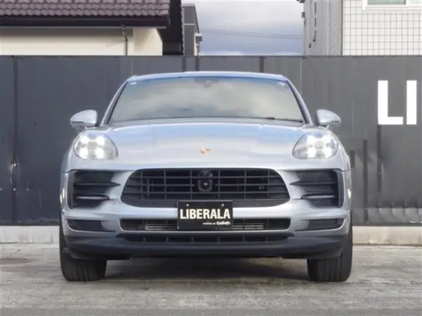 2019 Porsche Macan — photo 3