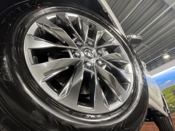 Toyota Land Cruiser 300 3.5 ZX 4WD Non-Smoking Sunroof Modellista Rear Entertainment Genuine 12-inch Navi 360 Camera JBL Sound 100V Power Outlet Collision Mitigation System Radar Cruise Power Rear Gate Beige Leather Seat Air Conditioning (Precious White Pearl) — photo 9