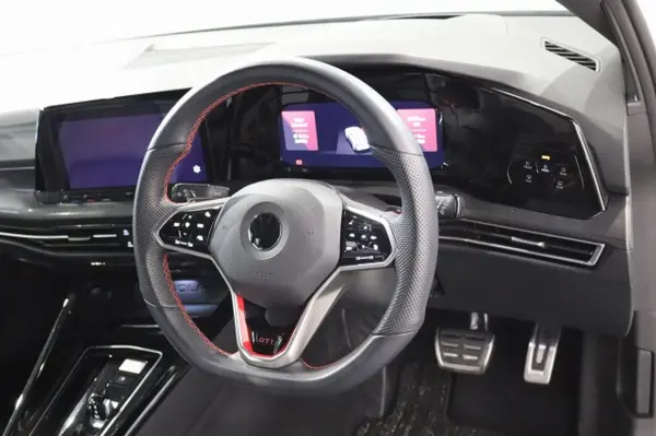 Volkswagen Golf GTI Leather Seats DCC (White) — photo 9