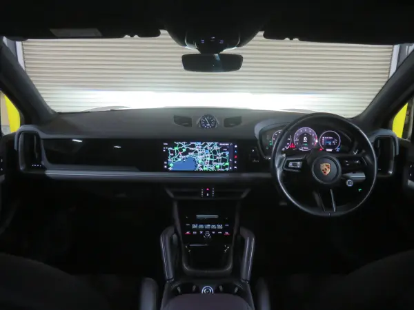 2024 Porsche Cayenne — photo 3