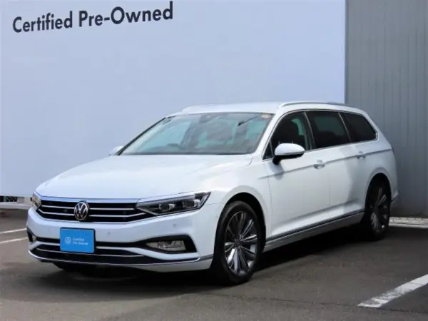 Volkswagen Passat Variant TDI Elegance Advance Diesel Turbo CPO Certified Used Car, Former Company Demo Car, Genuine Navigation, Backup Camera, Around View Camera, Obstacle Sensor, ACC, Travel Assist, IQ.LED Lights, LED Tail Lamps, Power Tailgate, Power Leather Seats, Seat Heater (Glacier White Metallic)