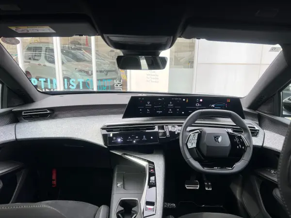 Peugeot 3008 GT Alcantara Package Hybrid — photo 7